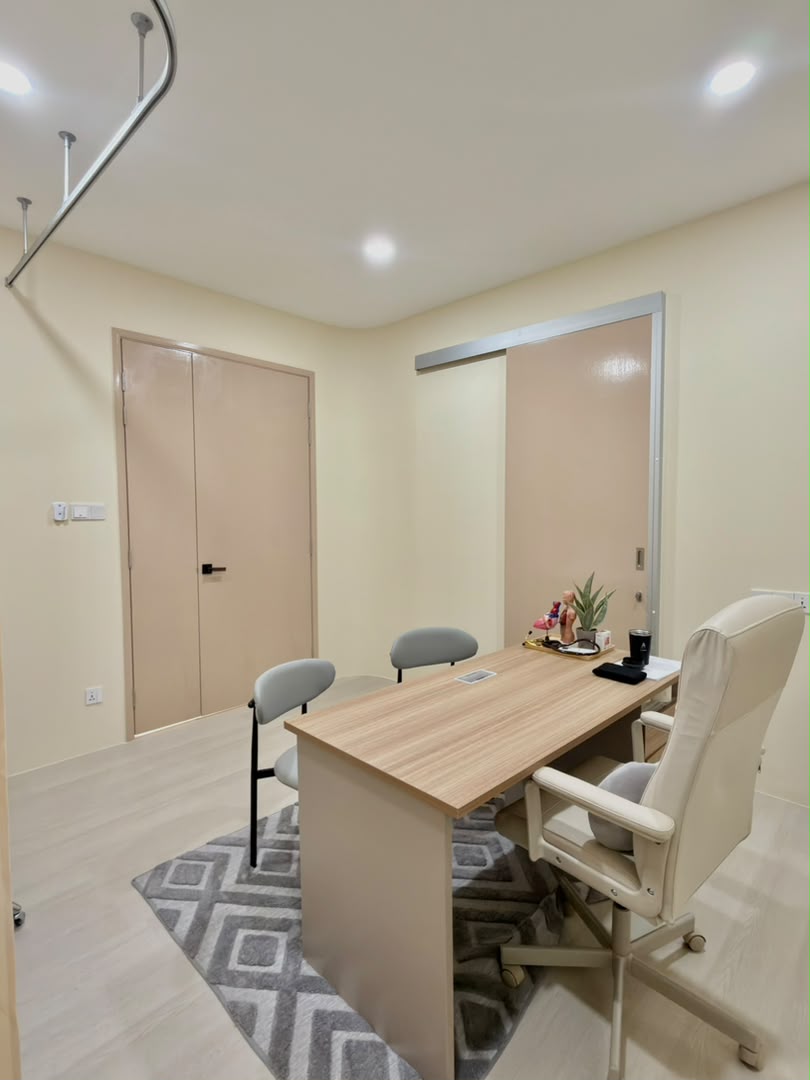 Treatment room at OneHealth Clinic Klang